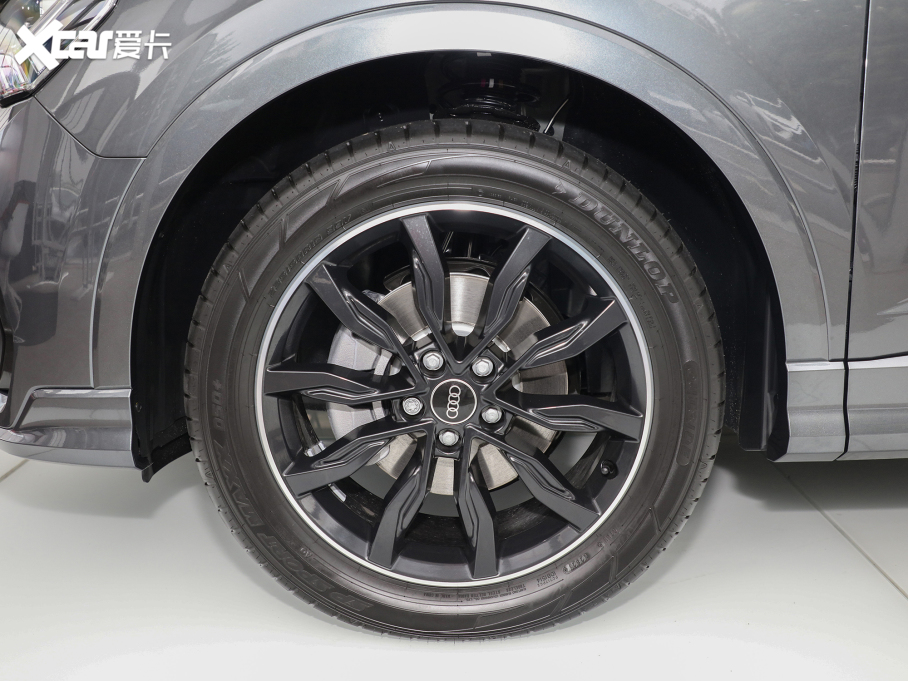 2021��W��Q3 Sportback 40 TFSI �M��������