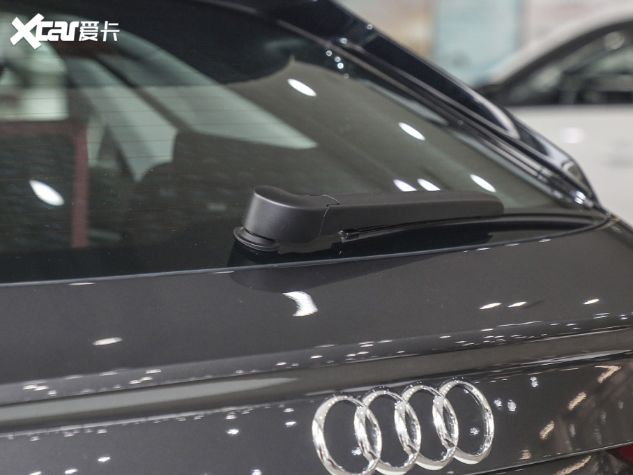 2021��W��Q3 Sportback 40 TFSI �M��������