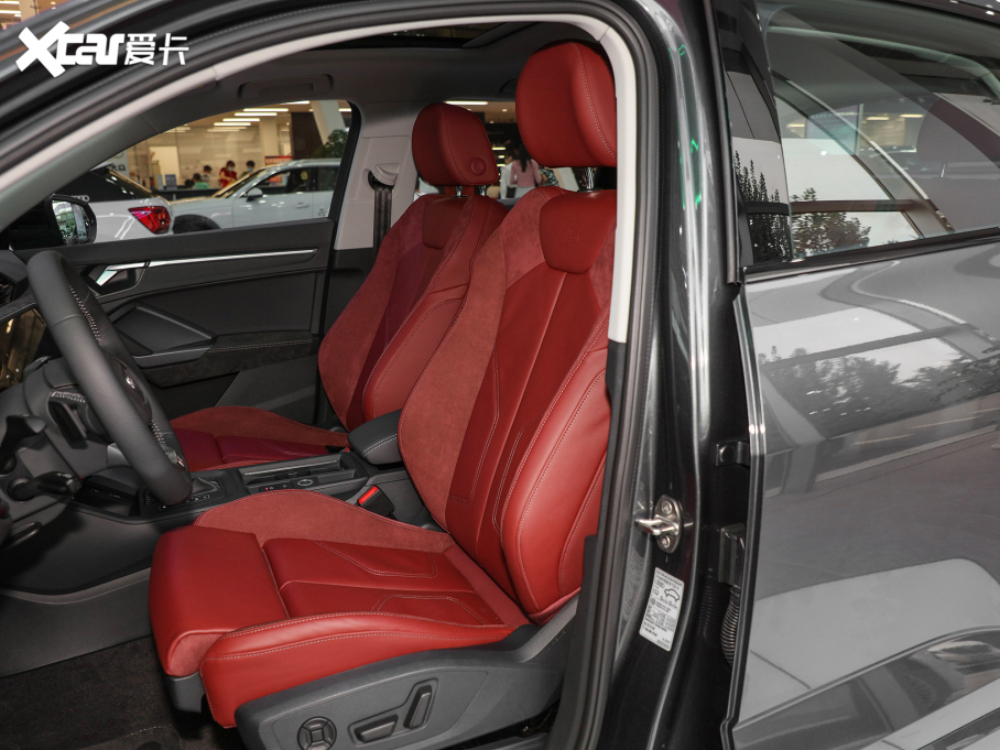 2021WQ3 Sportback 40 TFSI M