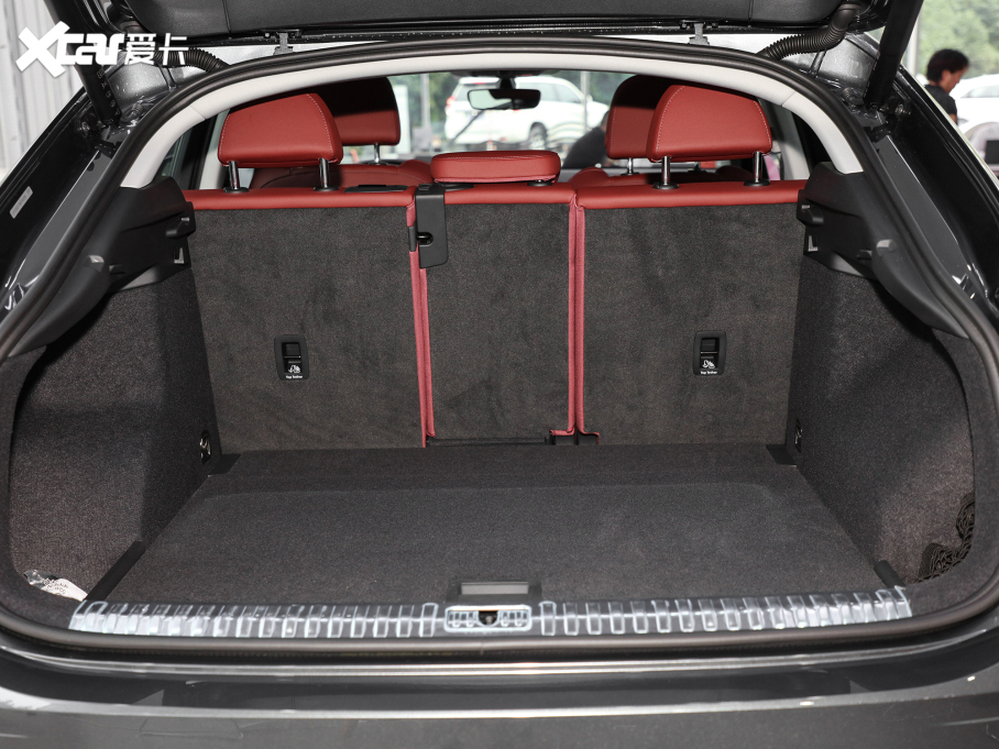 2021WQ3 Sportback 40 TFSI M