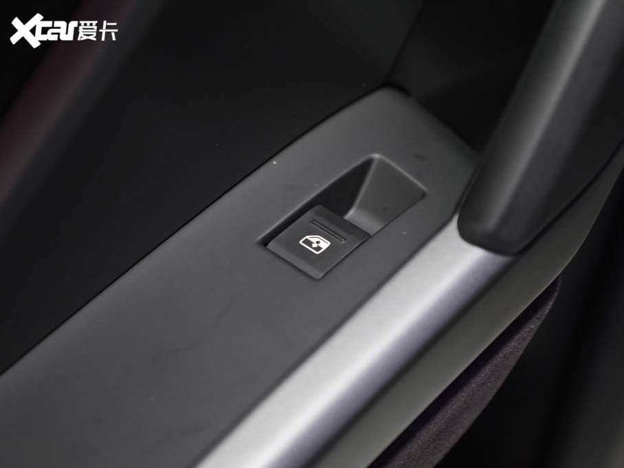 2021WQ3 Sportback 40 TFSI M