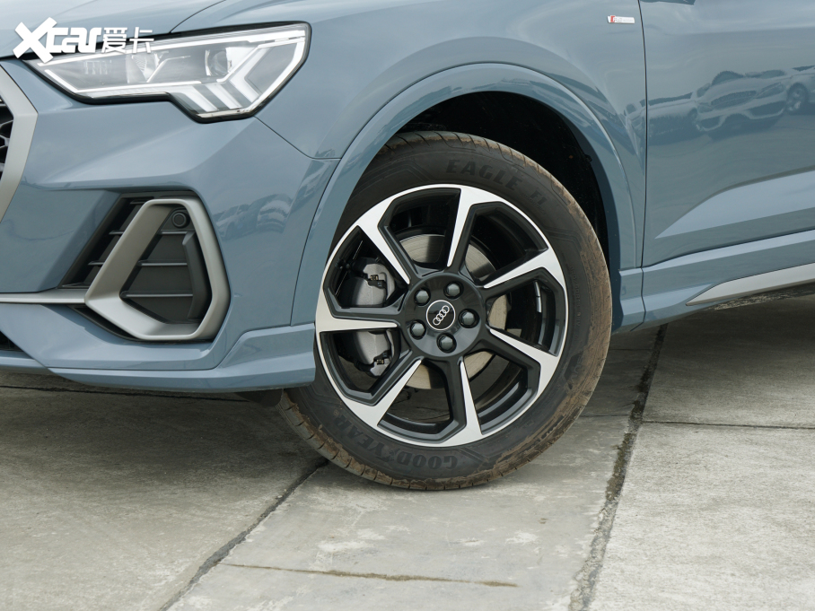 2022WQ3 Sportback 40 TFSI RSȼ