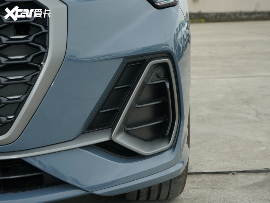 2022?yun)WQ3 Sportback 40 TFSI RSȼ