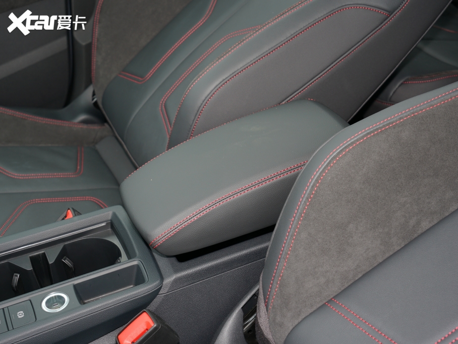 2022WQ3 Sportback 40 TFSI RSȼ