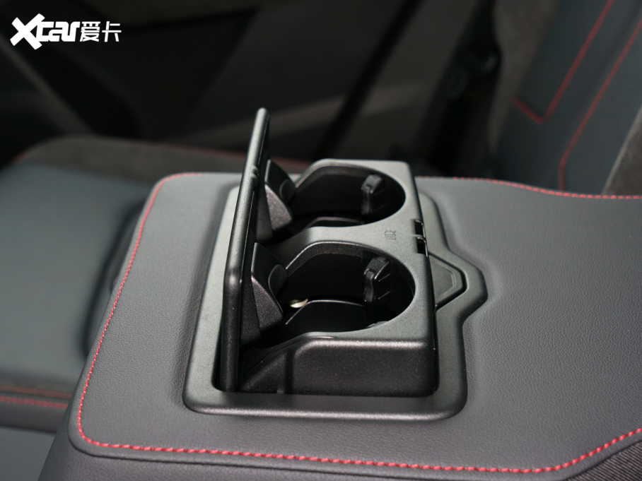 2022��W��Q3 Sportback 40 TFSI RSȼ����