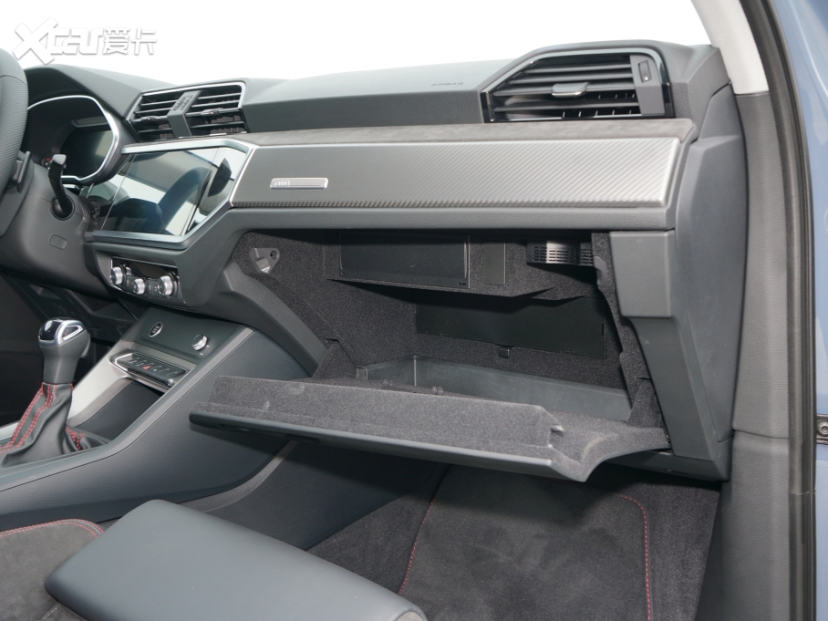 2022WQ3 Sportback 40 TFSI RSȼ