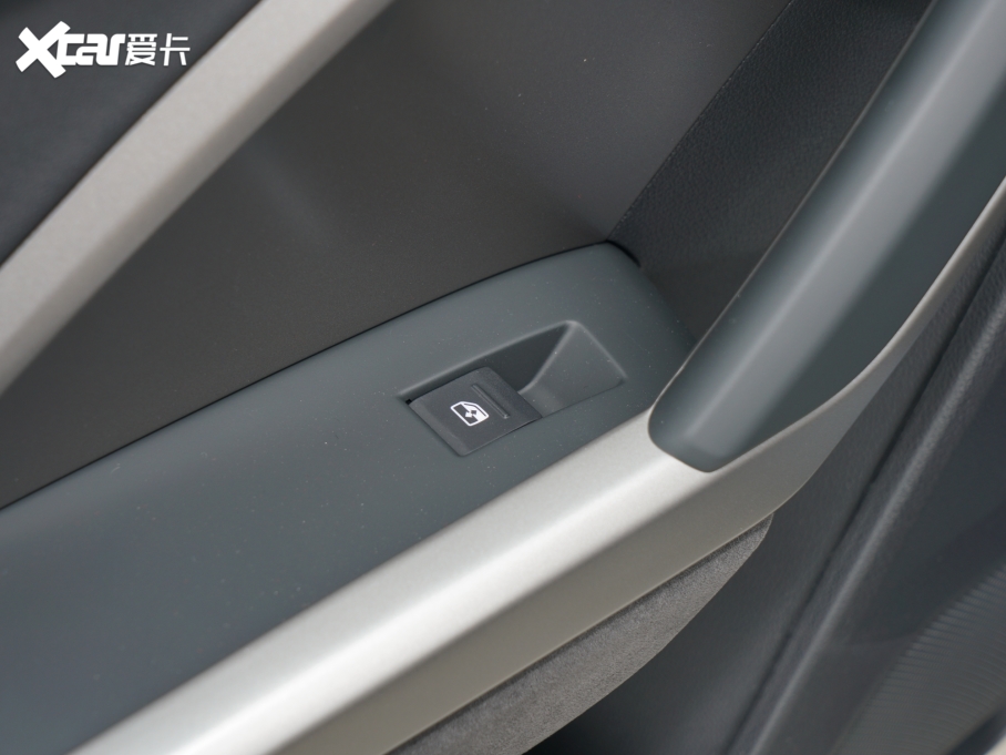 2022WQ3 Sportback 40 TFSI RSȼ