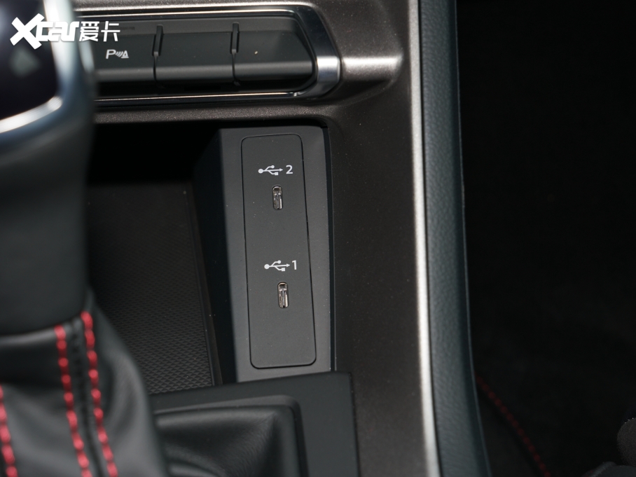 2022WQ3 Sportback 40 TFSI RSȼ