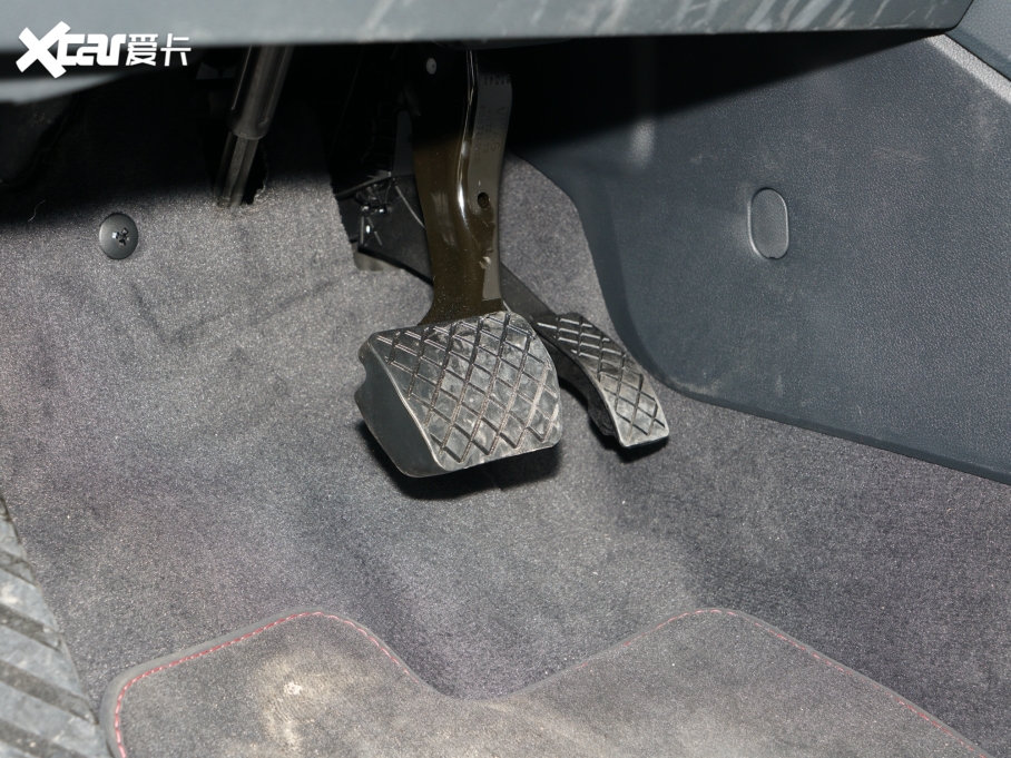 2022��W��Q3 Sportback 40 TFSI RSȼ����