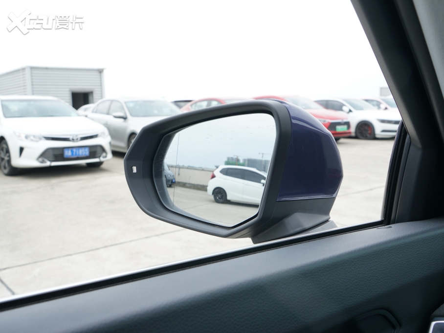 2022?yun)WQ3 Sportback 45 TFSI quattro A