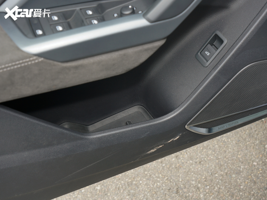 2022?yun)WQ3 Sportback 45 TFSI quattro A