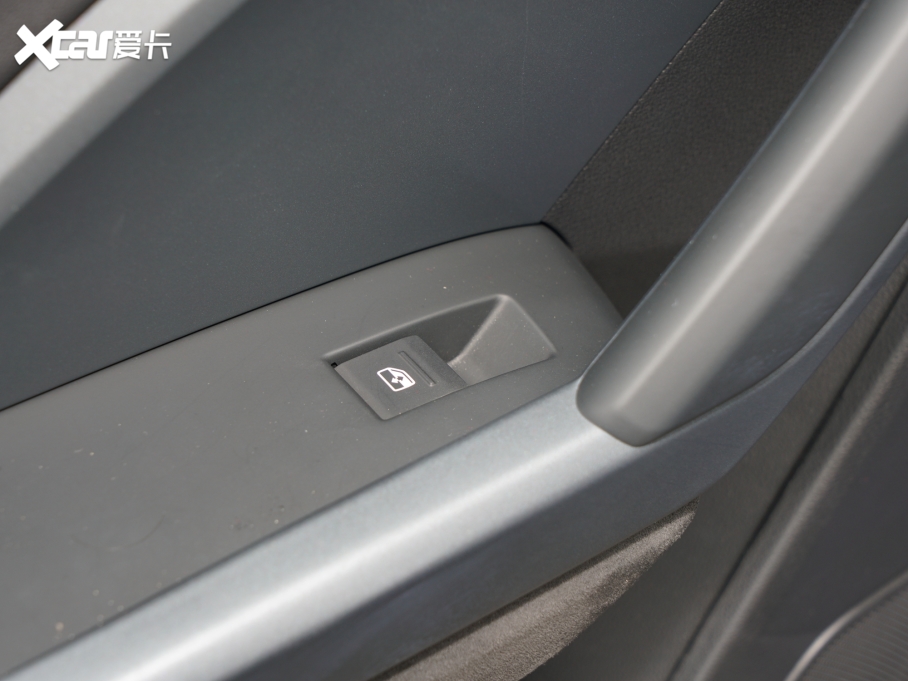 2022?yun)WQ3 Sportback 45 TFSI quattro A