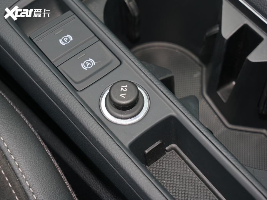 2022?yun)WQ3 Sportback 45 TFSI quattro A