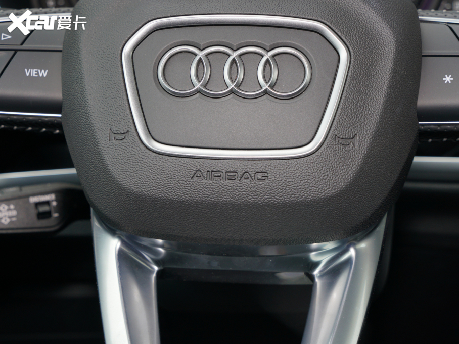 2022?yun)WQ3 Sportback 45 TFSI quattro A