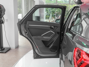 202140 TFSI M(jn) ܇T