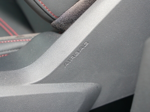 202240 TFSI RSȼ п؅^