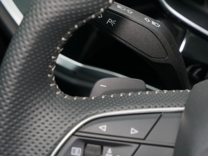 202245 TFSI quattro A п؅^