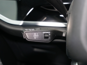 202245 TFSI quattro A п؅^