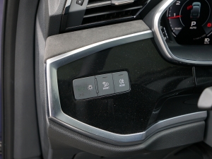 202245 TFSI quattro A п؅^