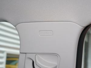 202245 TFSI quattro A п؅^