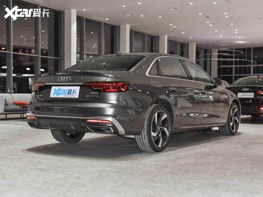 2021?yun)WA4L 40 TFSI M(jn)