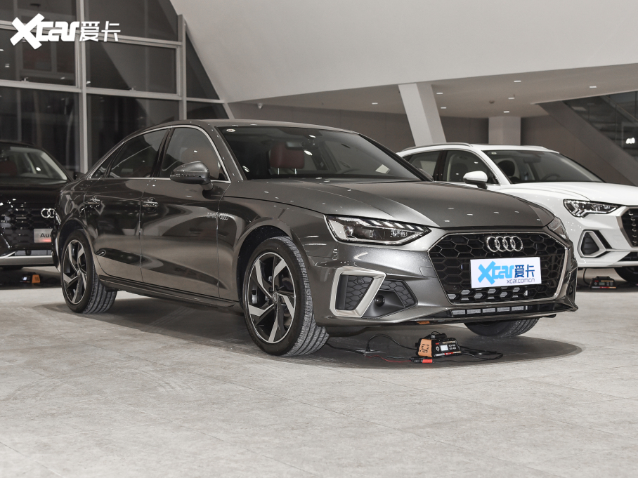 2021WA4L 40 TFSI M