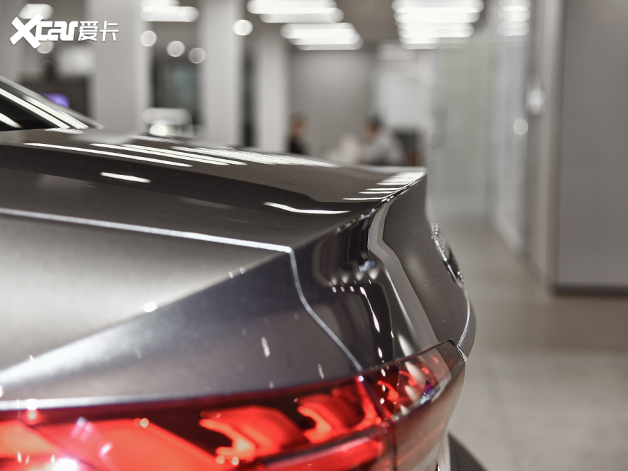 2021?yun)WA4L 40 TFSI M(jn)