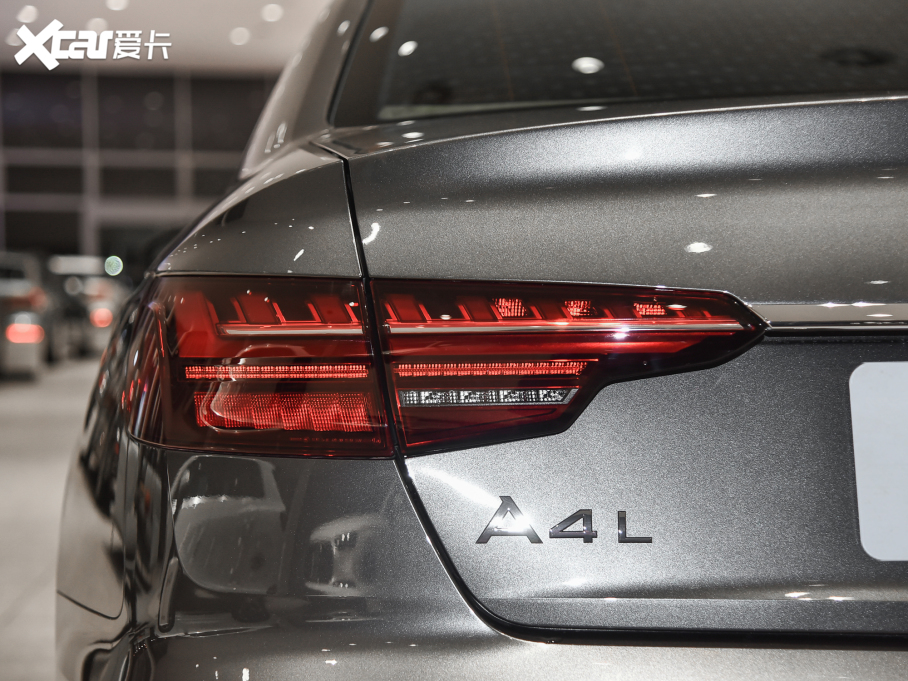 2021?yun)WA4L 40 TFSI M(jn)