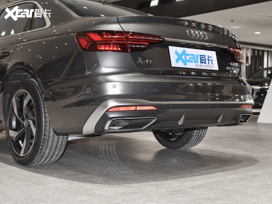 2021?yun)WA4L 40 TFSI M(jn)