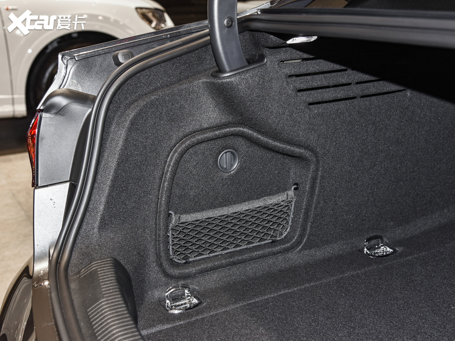 2021��W��A4L 40 TFSI �M��������