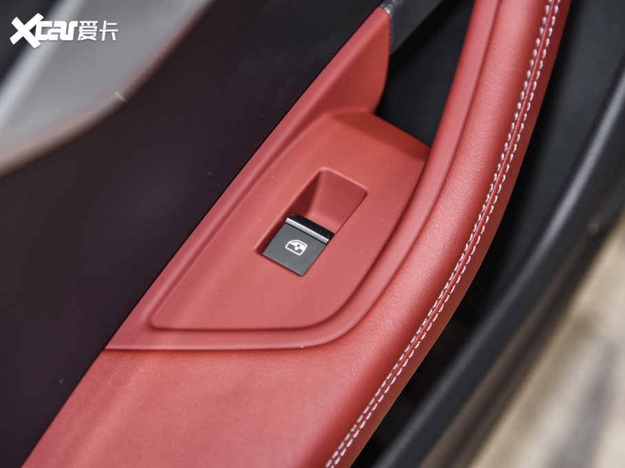 2021?yun)WA4L 40 TFSI M(jn)