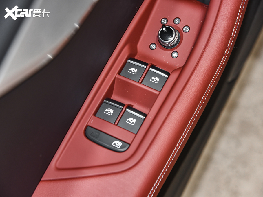 2021WA4L 40 TFSI M(jn)