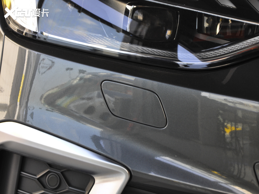 2022WA4L 45 TFSI quattro xӸ