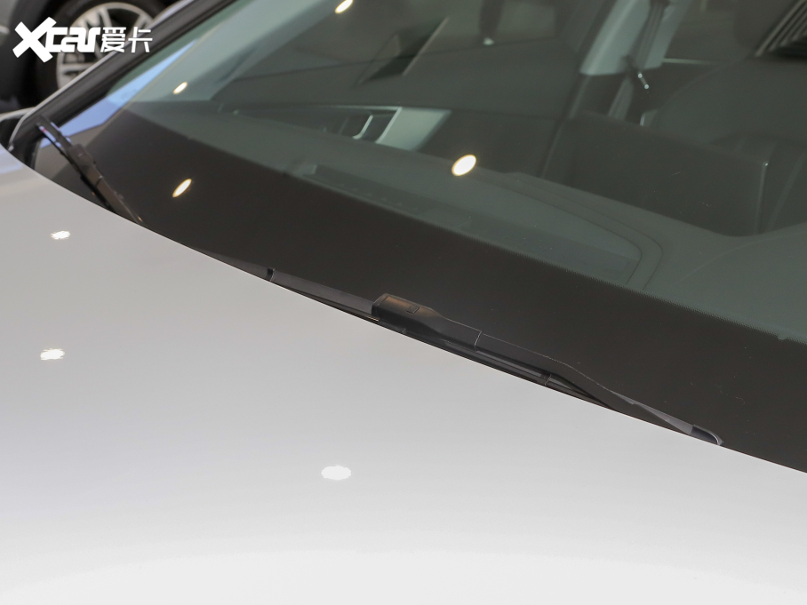 2022WA4L 40 TFSI AӸ