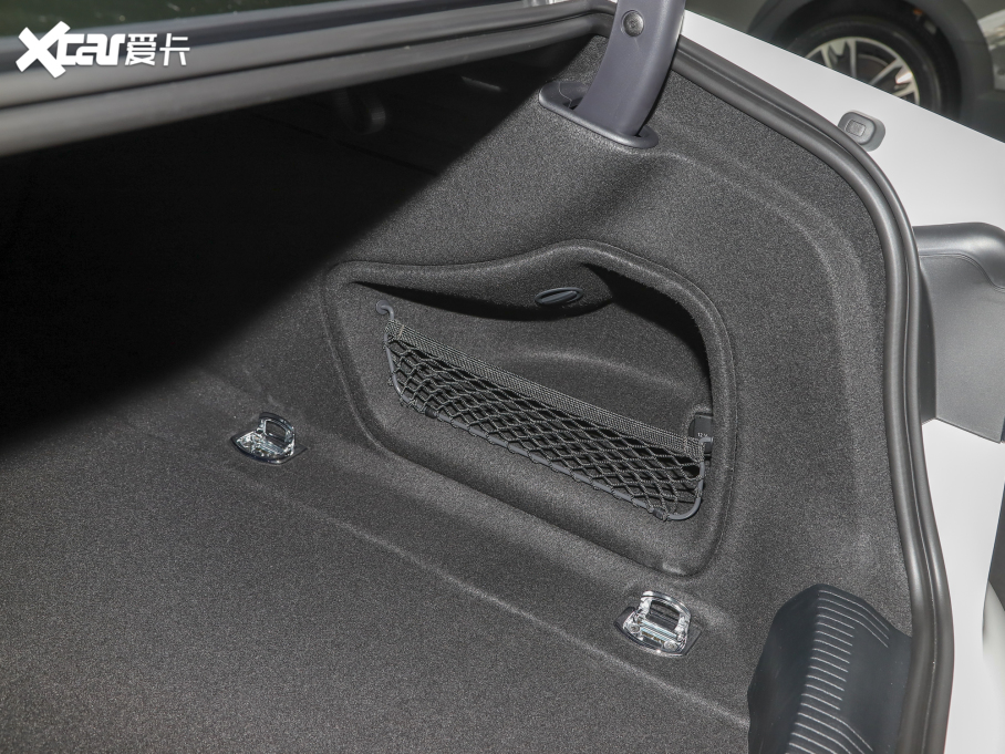 2022WA4L 40 TFSI AӸ