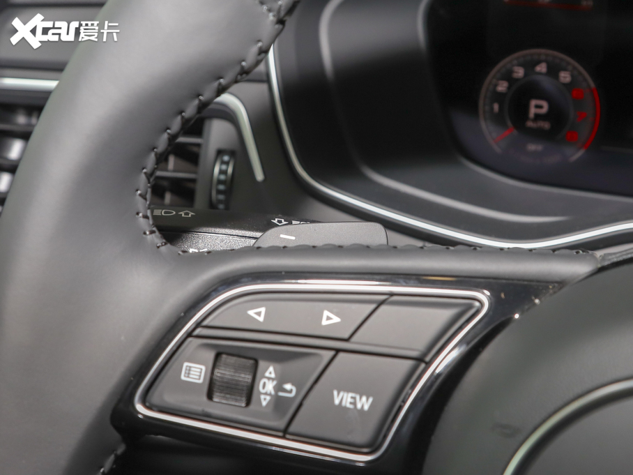 2022WA4L 40 TFSI AӸ