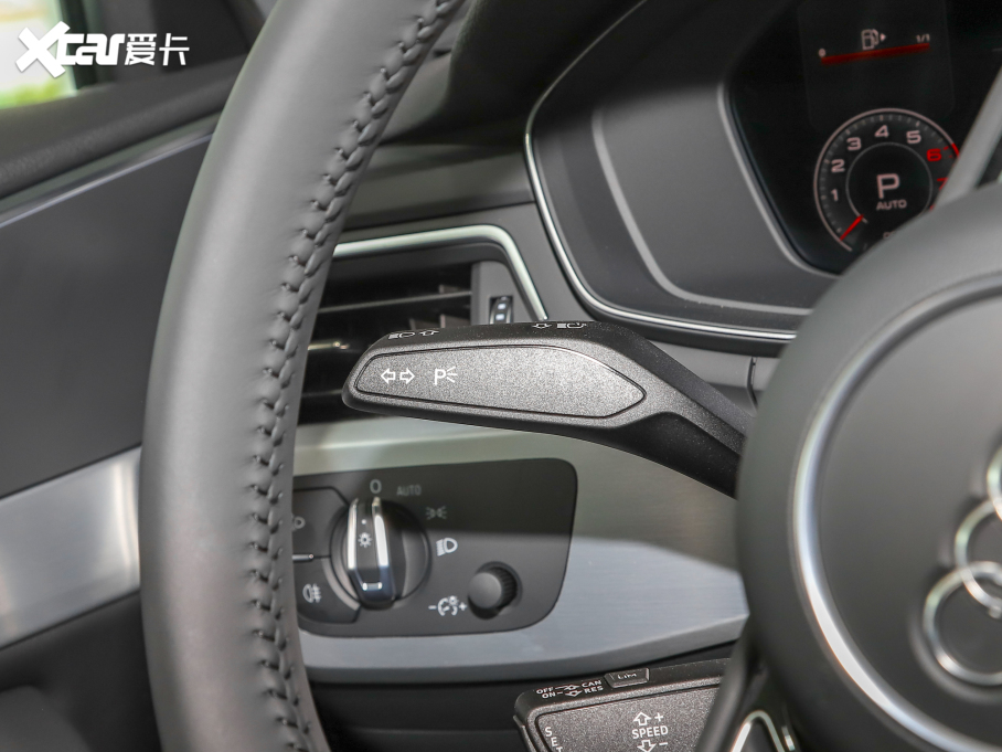 2022WA4L 40 TFSI AӸ