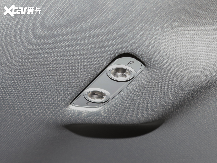 2022WA4L 40 TFSI AӸ