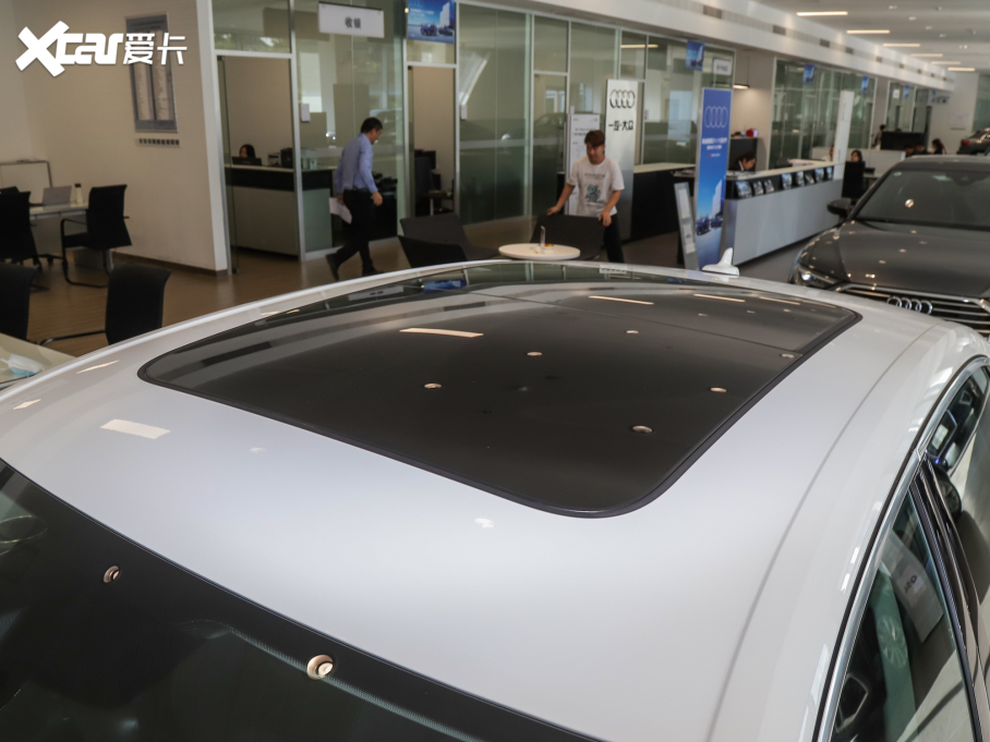 2022WA4L 40 TFSI rЄӸ