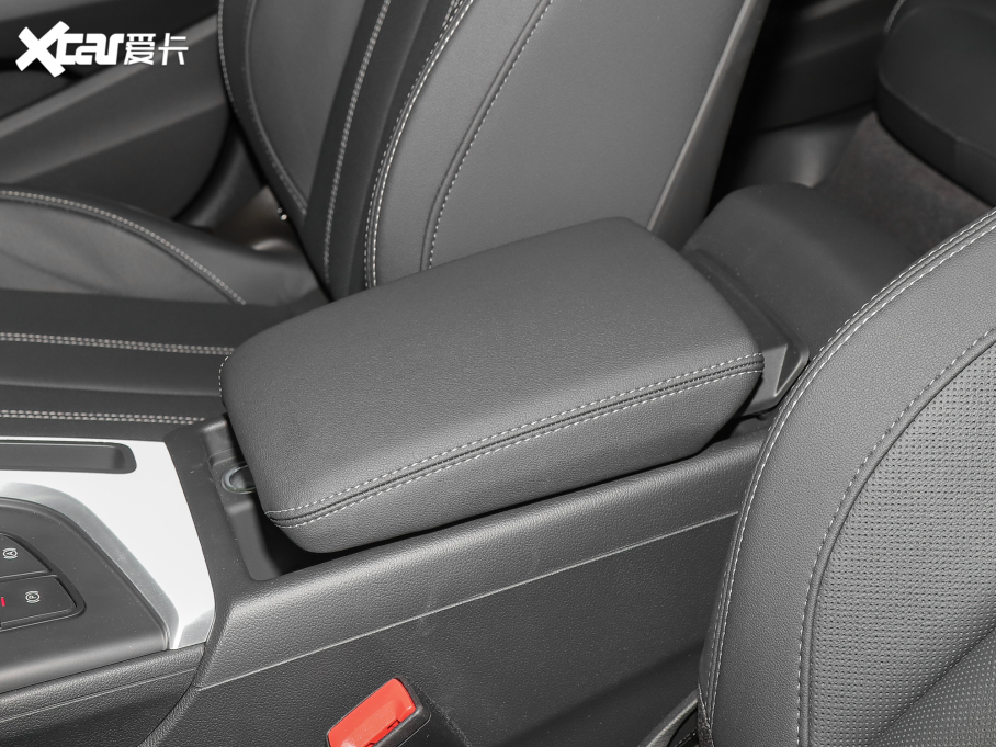 2022?yun)WA4L 40 TFSI r(sh)Є(dng)