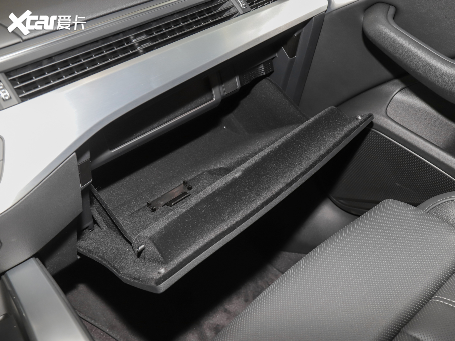 2022WA4L 40 TFSI rЄӸ