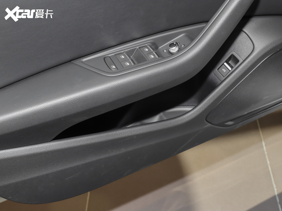 2022WA4L 40 TFSI rЄӸ