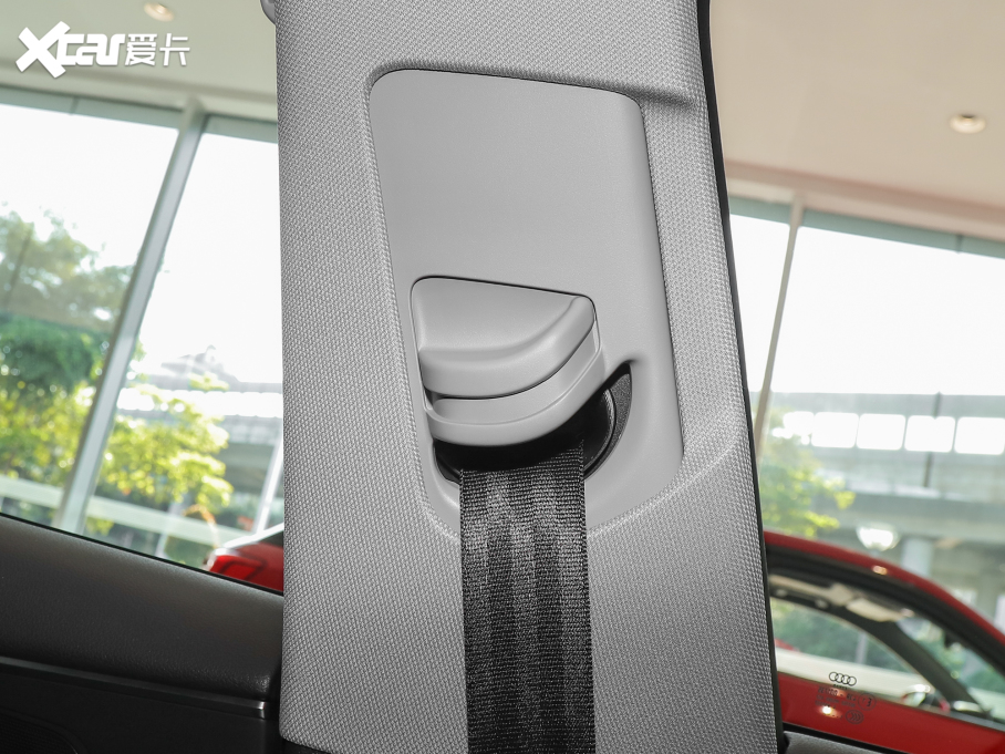 2022WA4L 40 TFSI rЄӸ