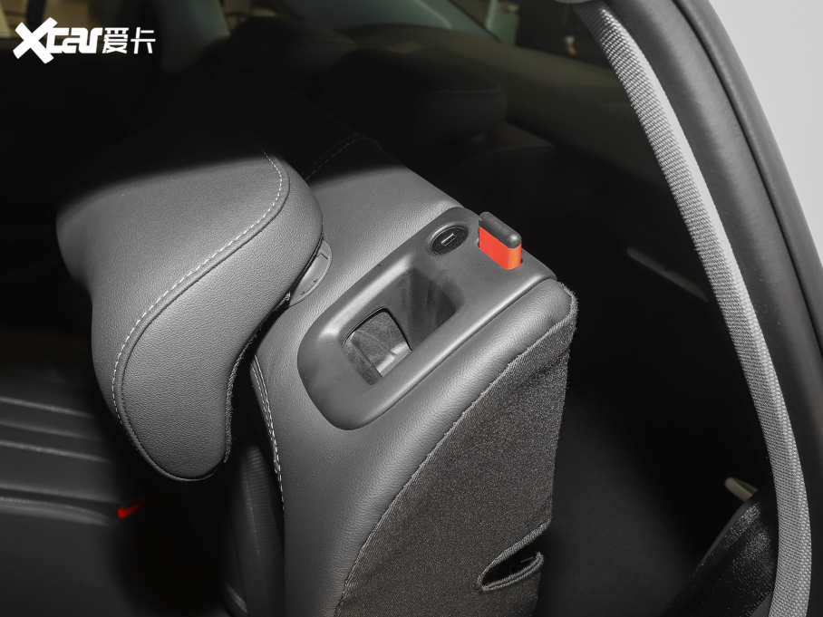 2022WA4L 40 TFSI rЄӸ