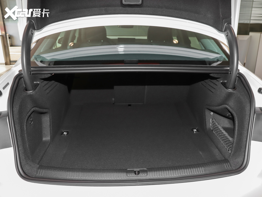 2022WA4L 40 TFSI rЄӸ