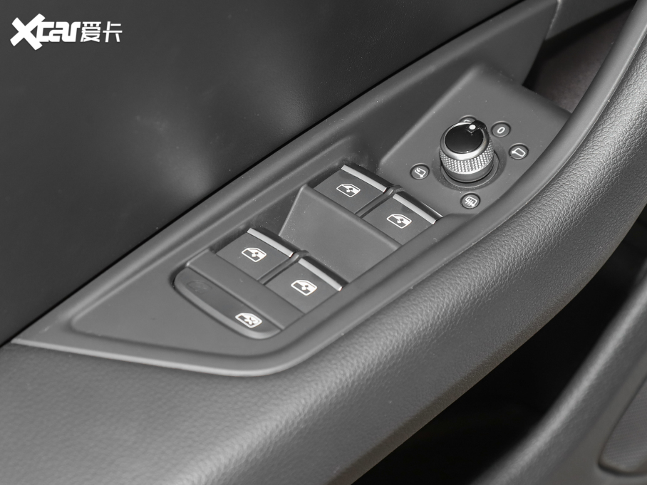 2022WA4L 40 TFSI rЄӸ