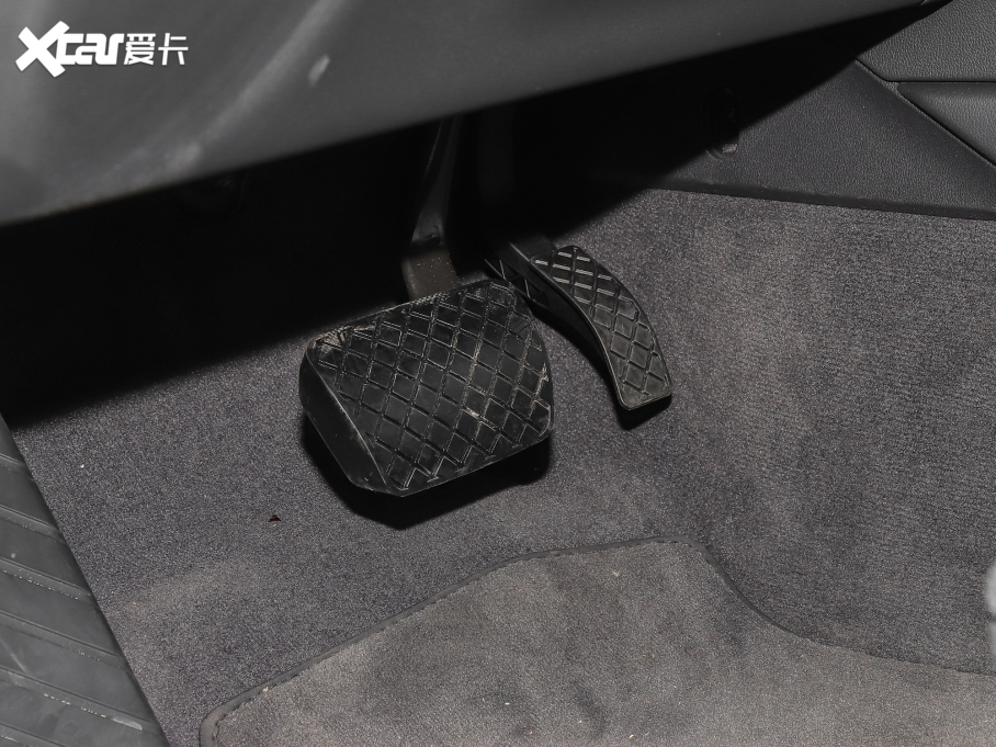 2022?yun)WA4L 40 TFSI r(sh)Є(dng)