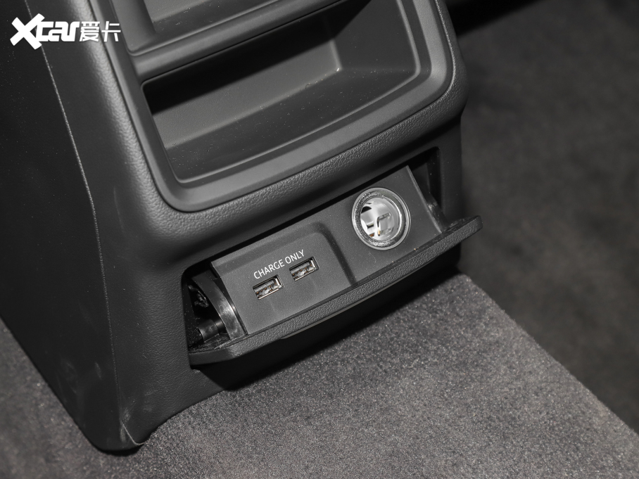 2022WA4L 40 TFSI rЄӸ