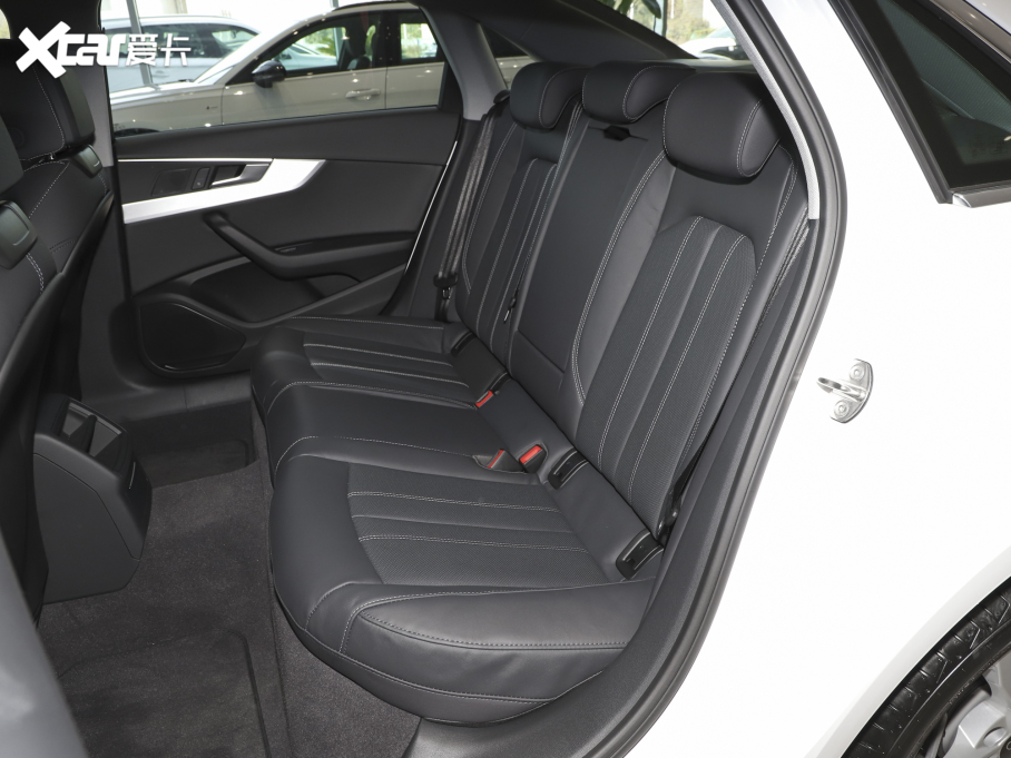 2022WA4L 35 TFSI rЄӸ