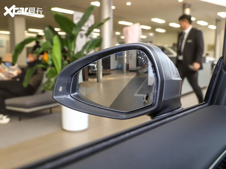 2022WA4L 40 TFSI quattro RS׼ȼ